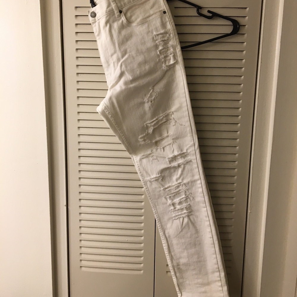 Men’s H&M Distressed Jeans sz. 34x32